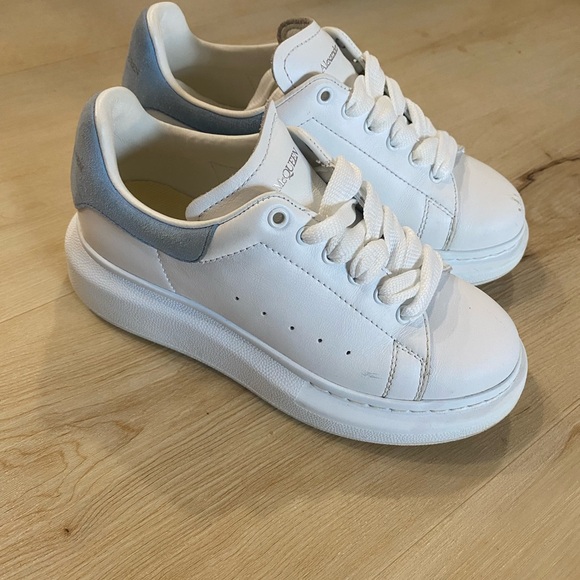 Alexander McQueen White kids sneakers
